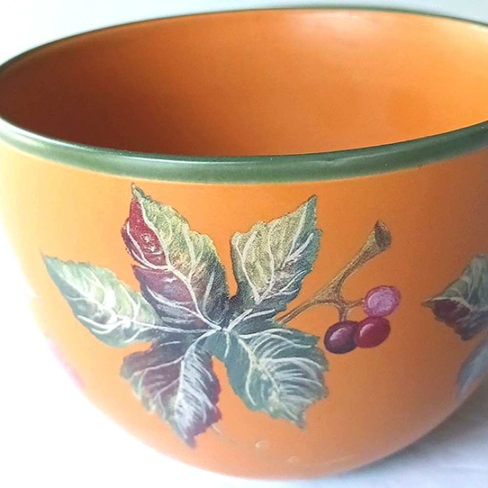 DESIGNPAC Inc. Large Cup & Saucer Grape Vine Hand Painted Set - Picture 5 of 15